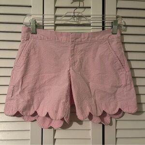 Lily Pulitzer The Buttercup Short Pink Seersucker Scalloped Size 0 6” Inseam